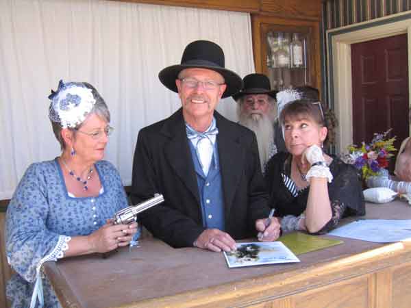 Custom Weddings in Tombstone Arizona